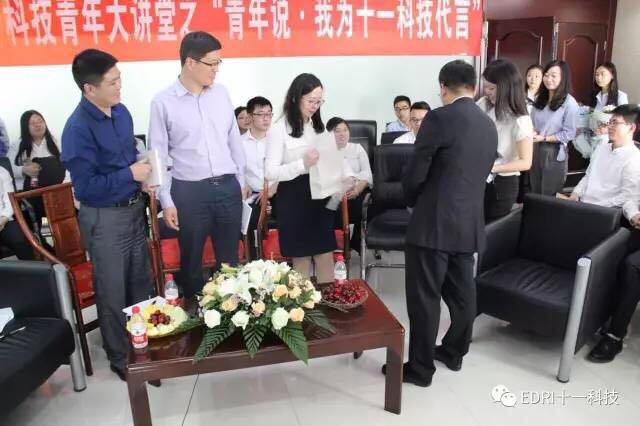 1493965276425324.jpg 386669046374605726.jpg