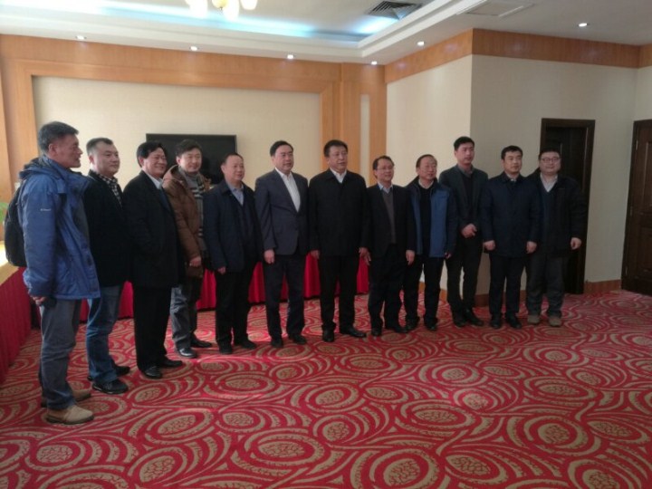 1496474353166682.jpg 10-鞏義市委書記熱情接待趙振元同志一行.jpg