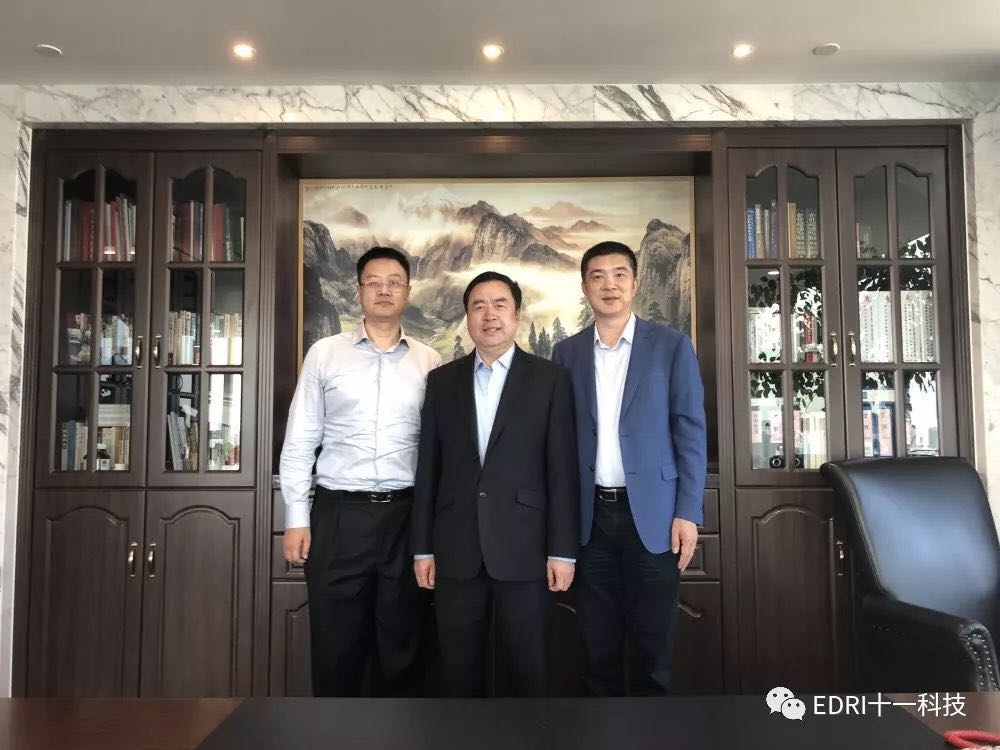 1526262769132400.jpg 4.jpg